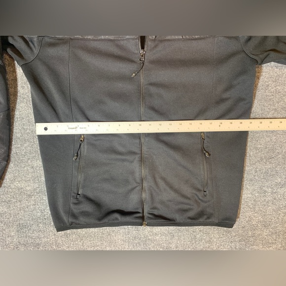 Nike men’s Track Jacket Full Zip Size L - Picture 10 of 10